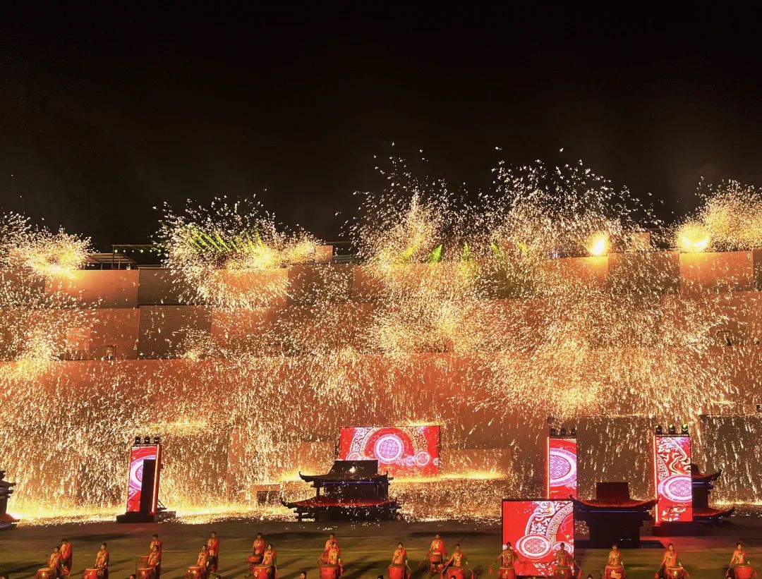 九游jiuyou-传统铁艺技艺表演比赛，展现匠心与力量的结合