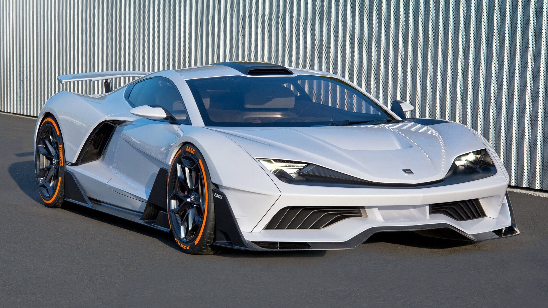 卡利亚里后防问题突出,防线稳固性受质疑,卡利亚里市