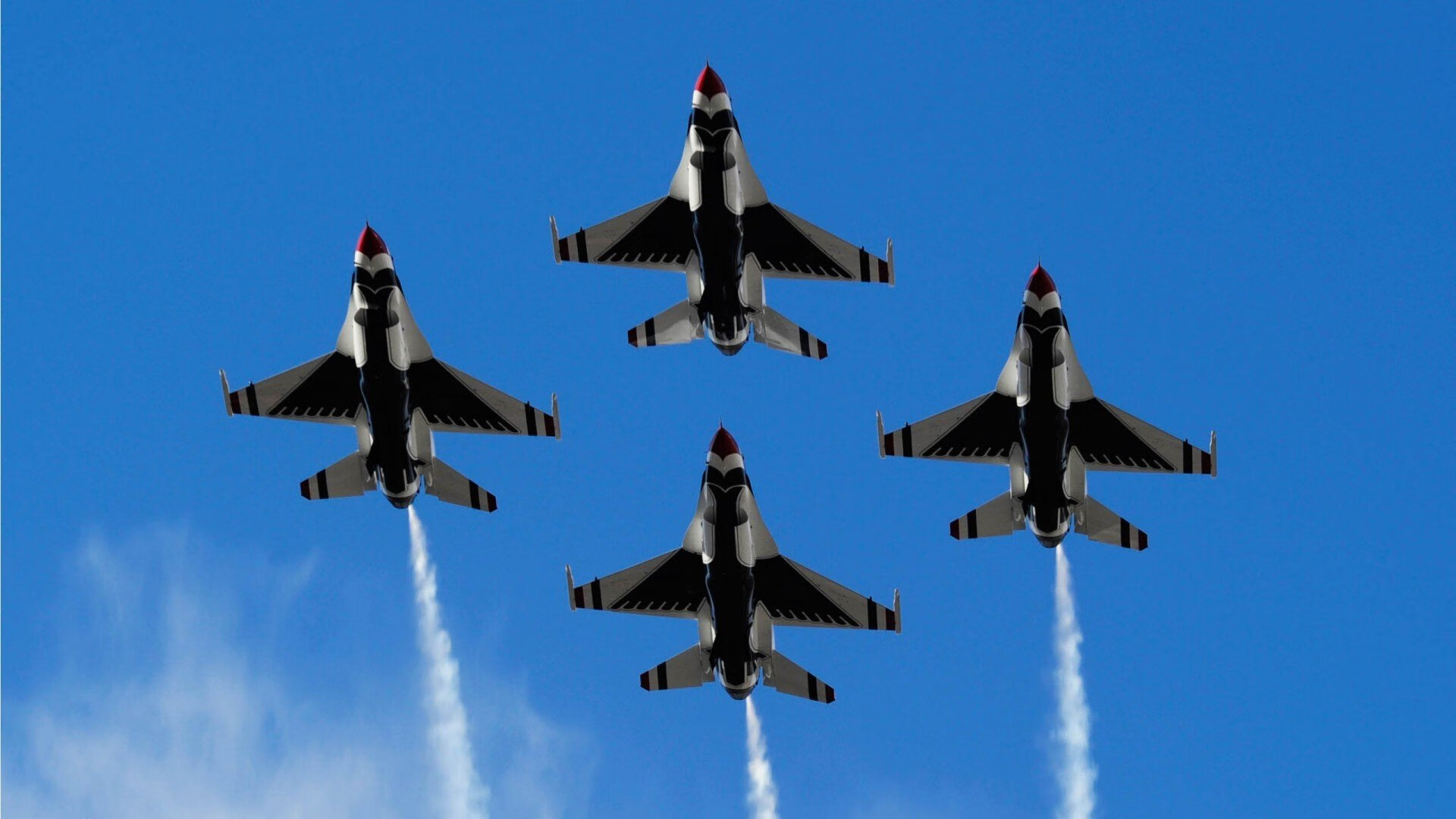 九游官网下载电脑版-里尔俱乐部在重要比赛中大胜，进一步巩固球队实力，里尔足球俱乐部老板是谁