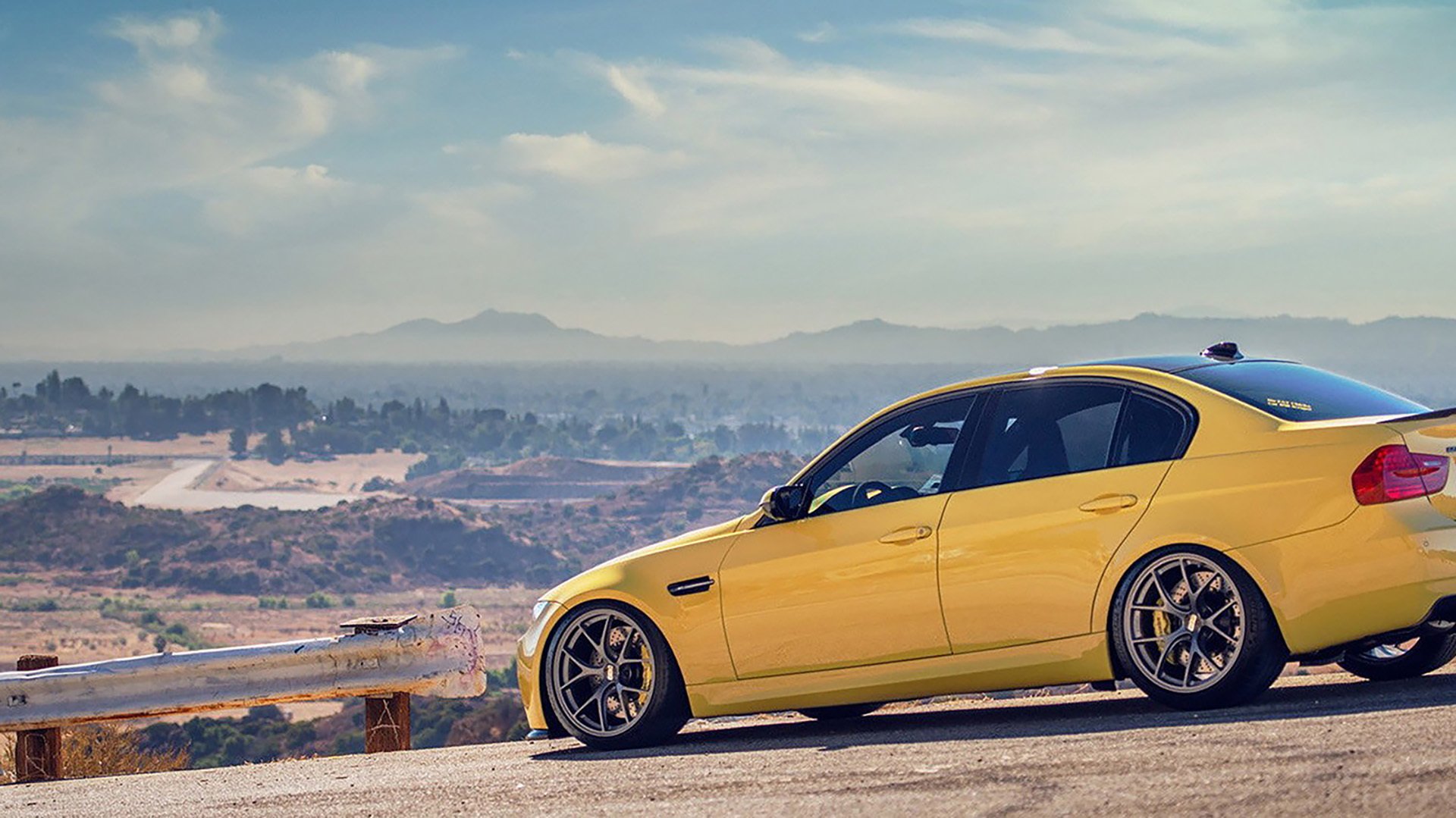 九游娱乐(jiuyou)官方网站-独行侠旧将重回训练营场面感人，独行侠新教练